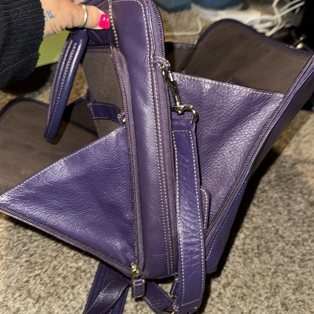 Gorgeous Levenger grape purple leather laptop bag / business tote - EUC! - Picture 8 of 13